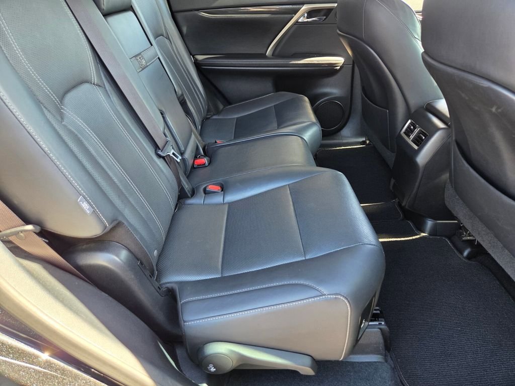 Used 2018 Lexus RX 350L FWD image 17