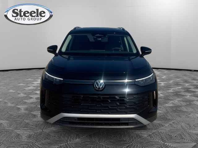 New 2026 Volkswagen Tiguan SE FWD image 8