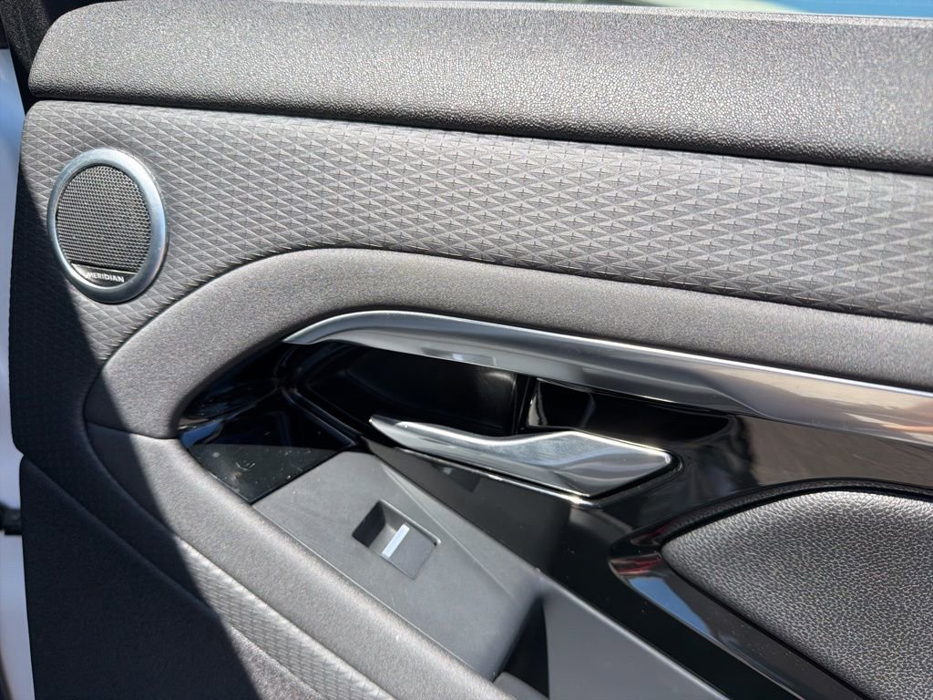 Used 2020 Land Rover Range Rover Evoque S AWD/4WD image 28