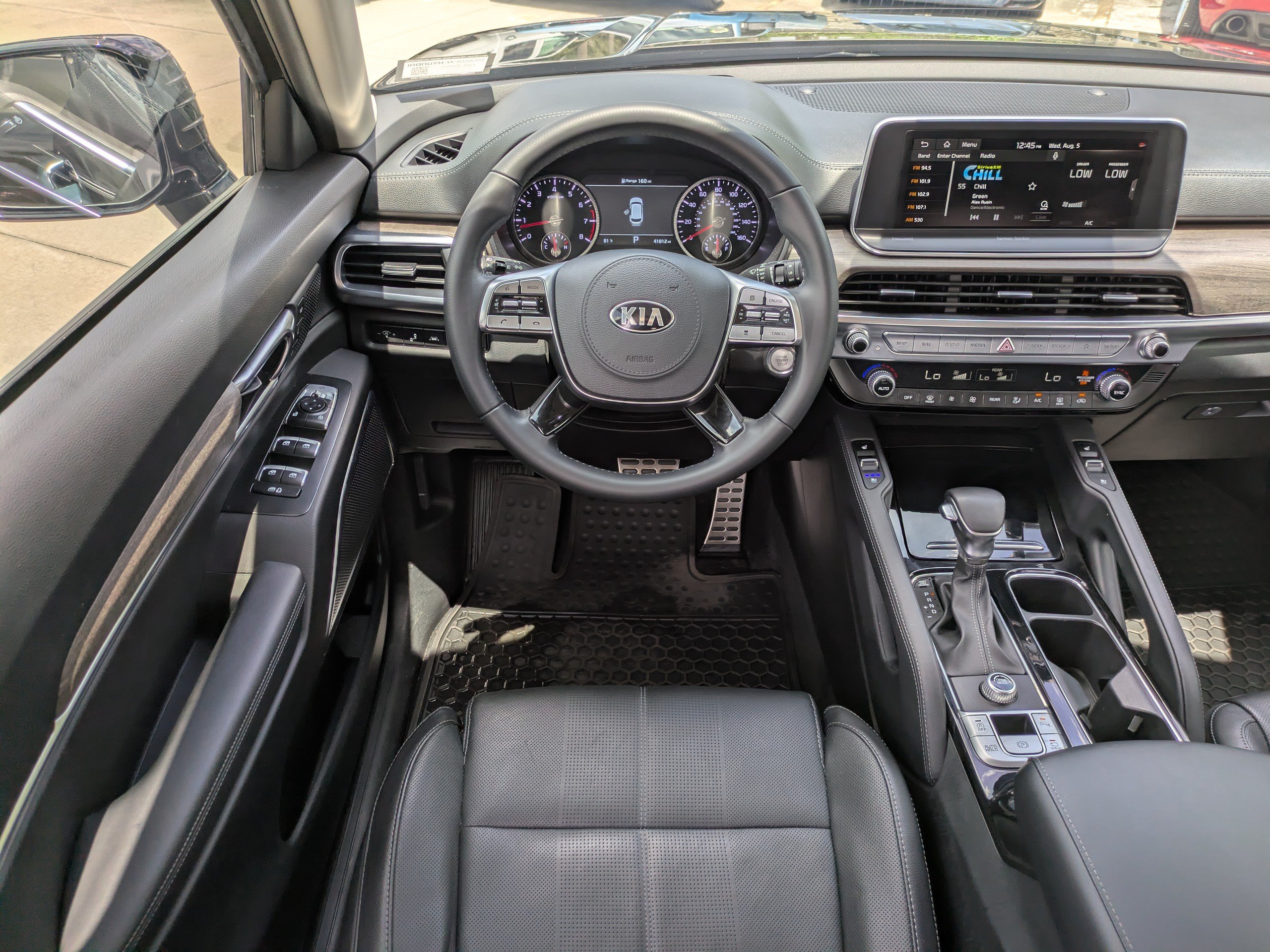 Used 2021 Kia Telluride SX w/ Towing Package FWD image 16