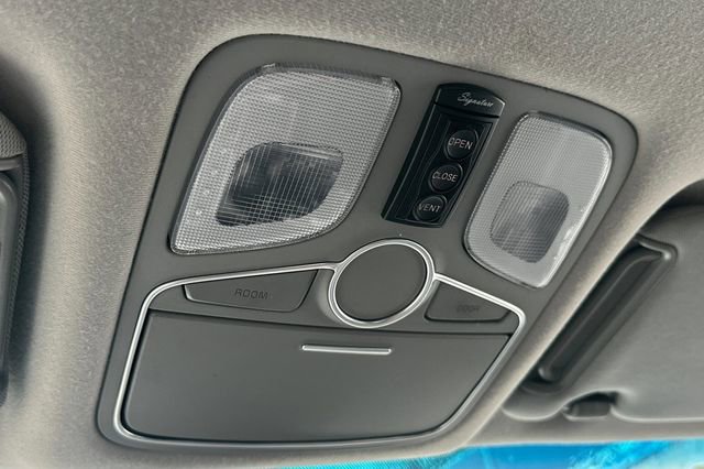 Used 2014 Kia Sorento LX image 28