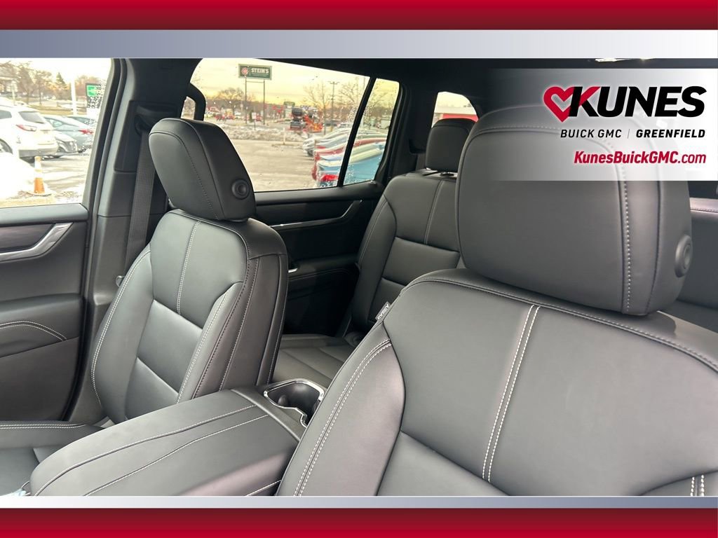 New 2026 GMC Acadia Elevation w/ Black Edition image 17
