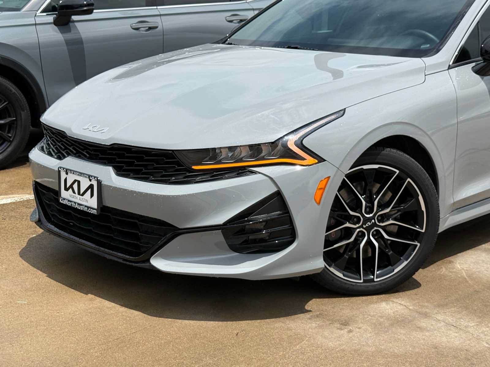 Used 2023 Kia K5 GT FWD image 2