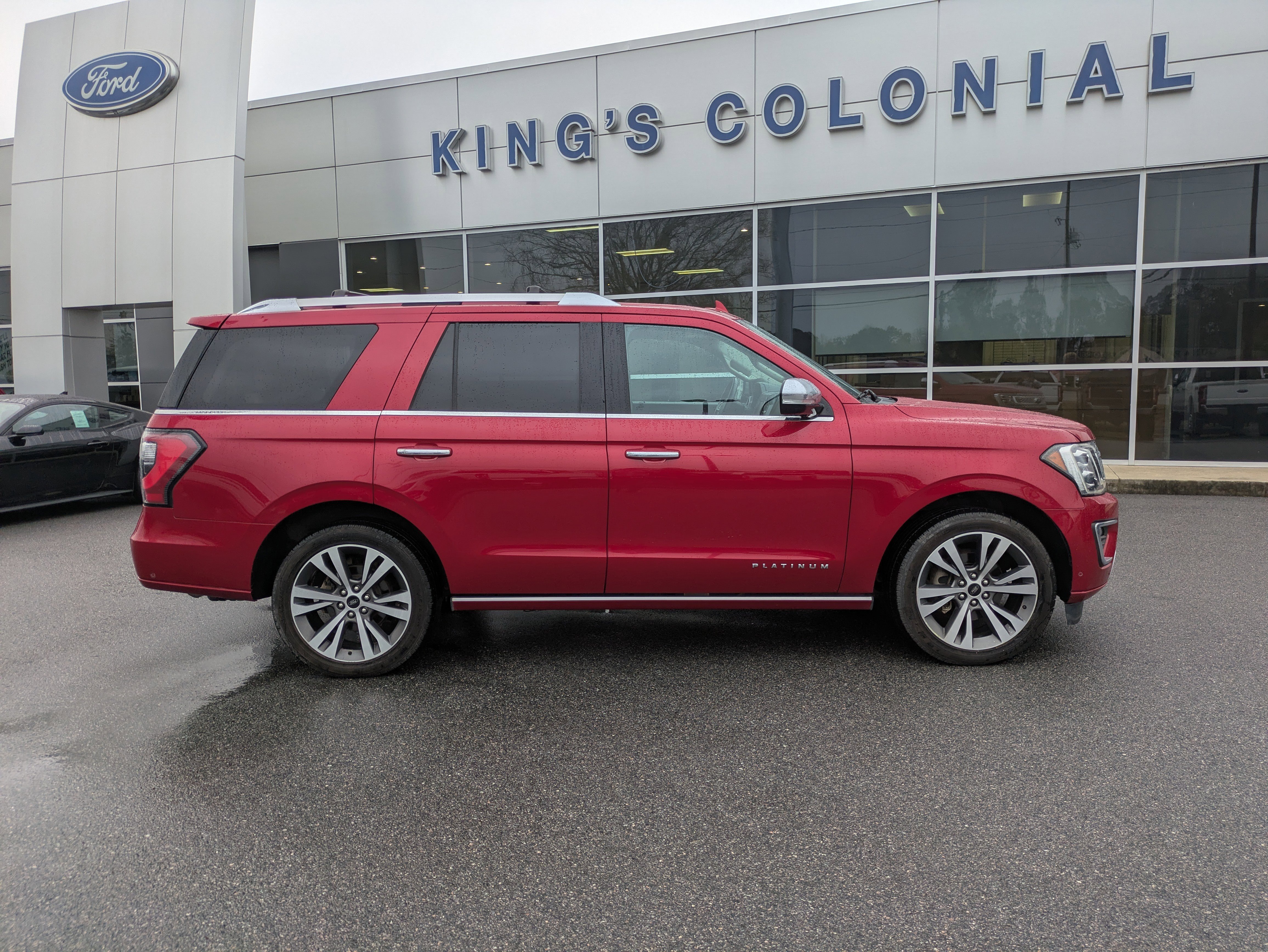 Used 2020 Ford Expedition Platinum image 3