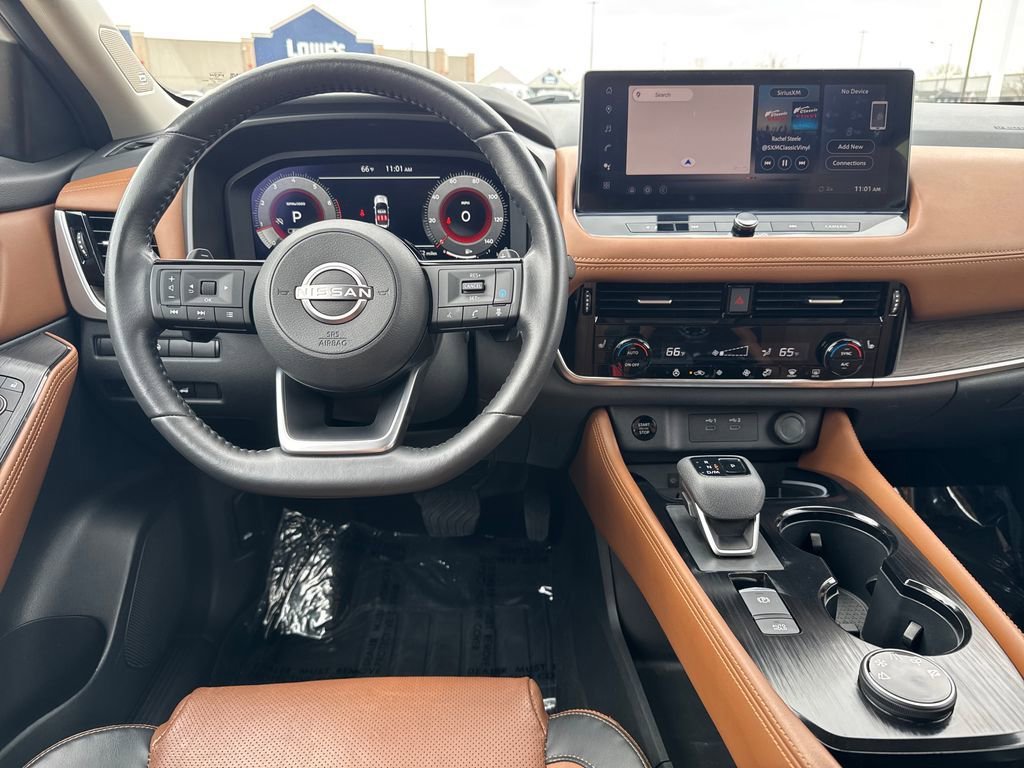 Used 2024 Nissan Rogue Platinum AWD/4WD image 19