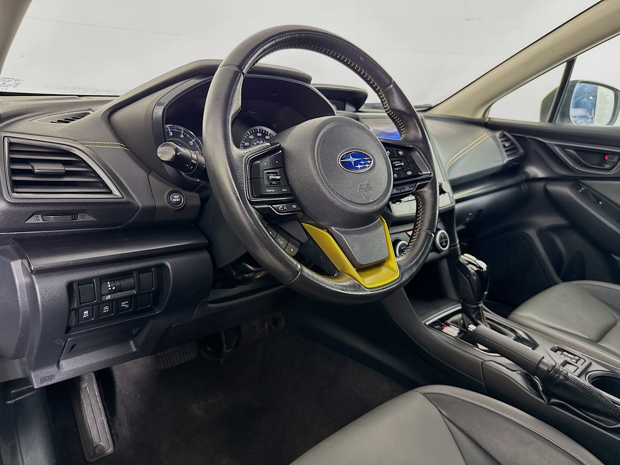 Used 2021 Subaru Crosstrek 2.5i Sport w/ Moonroof Package AWD/4WD image 21