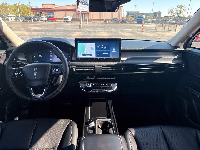 Certified 2024 Lincoln Corsair AWD w/ Equipment Group 101A image 15