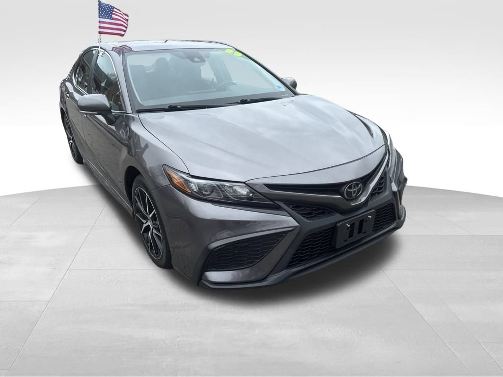 Used 2023 Toyota Camry SE image 29