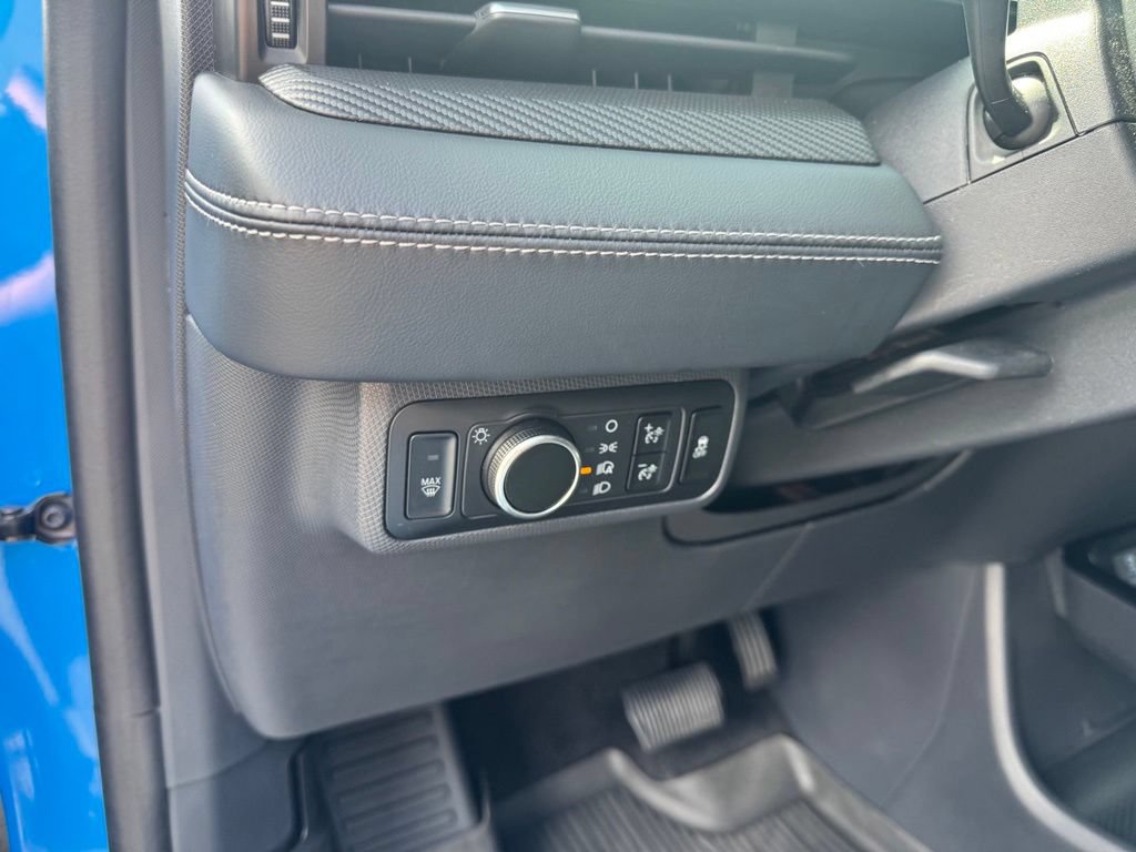 Certified 2024 Ford Mustang Mach-E Premium AWD/4WD image 4