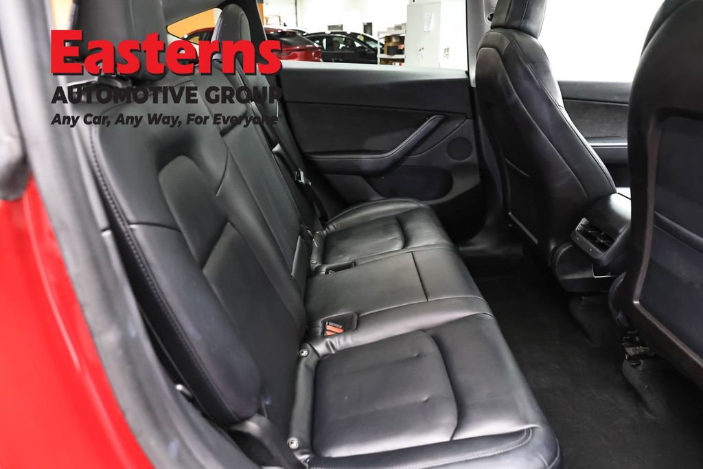 Used 2021 Tesla Model Y Long Range image 18
