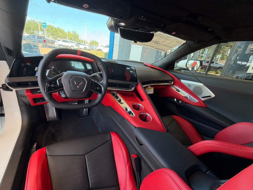 New 2027 Chevrolet Corvette Grand Sport w/ Z52 Sport Performance Package RWD image 14