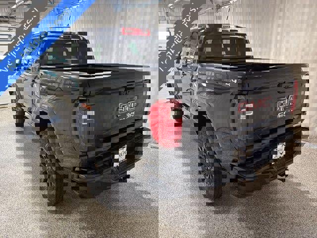 New 2026 GMC Canyon Elevation w/ Convenience Package image 17