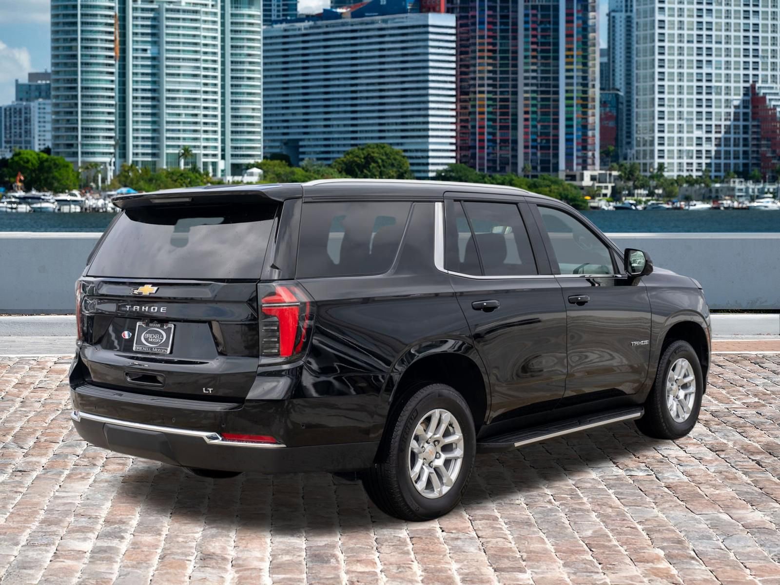 Used 2025 Chevrolet Tahoe LT AWD/4WD image 5