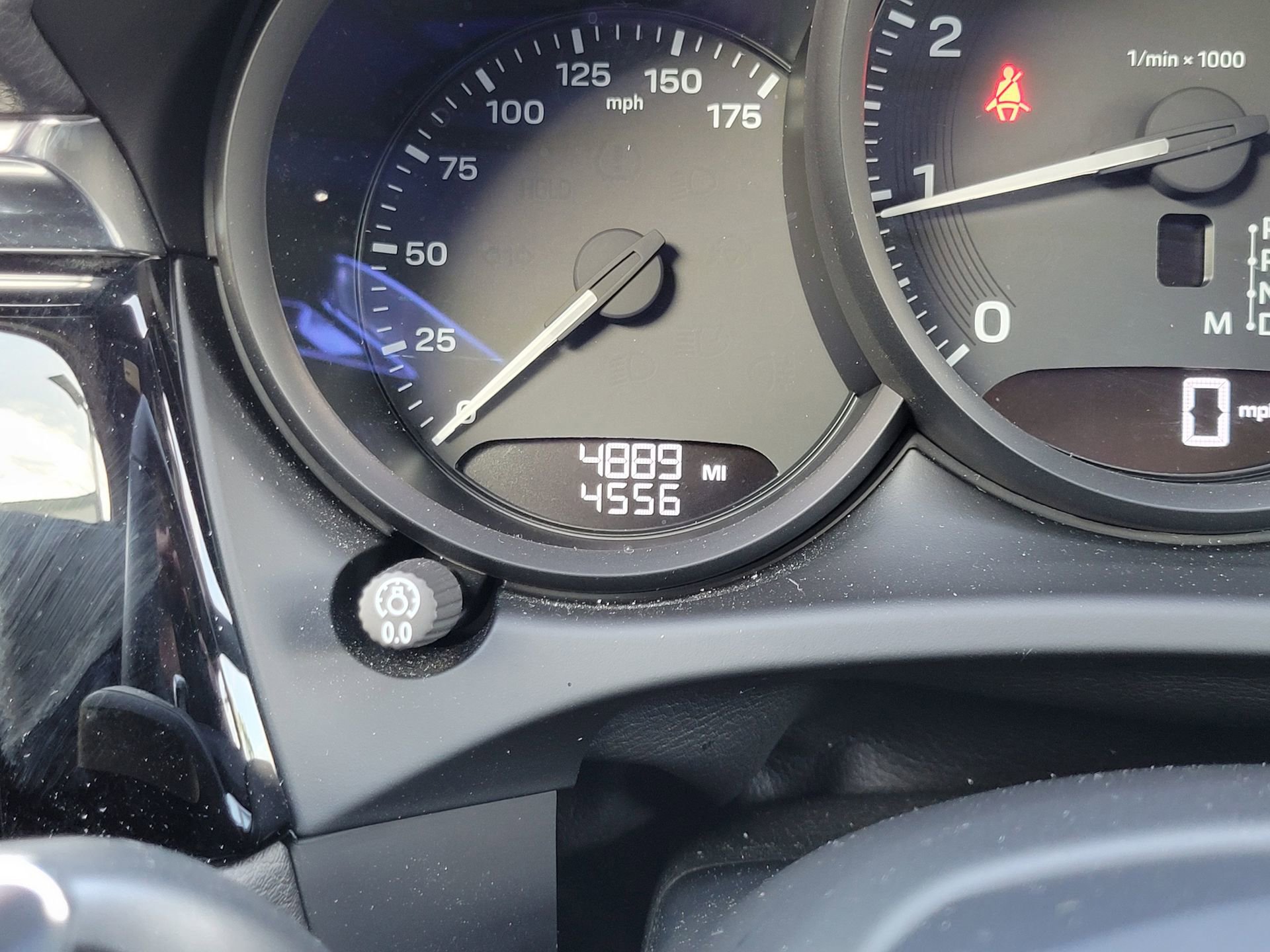 Used 2025 Porsche Macan image 16