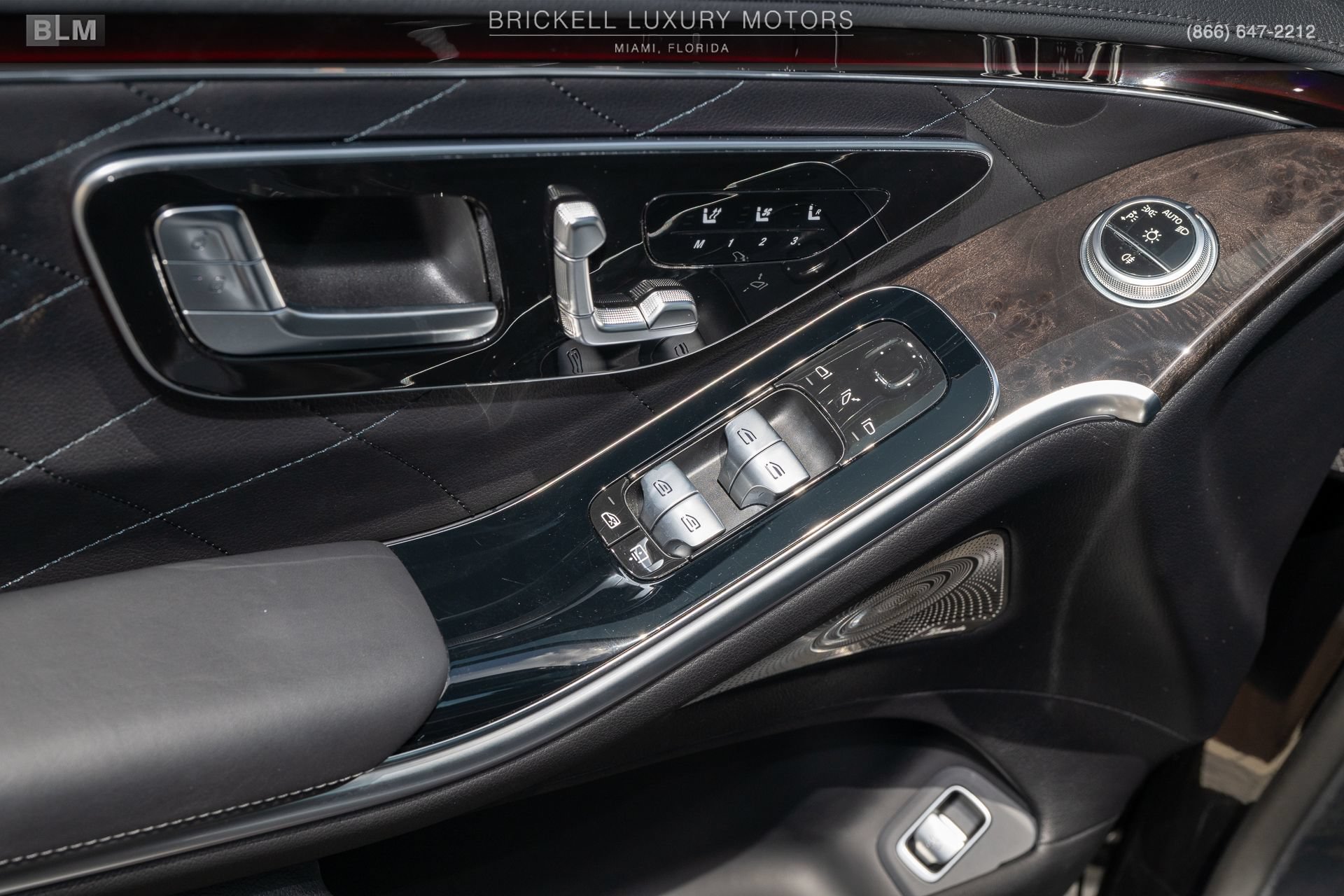 Used 2024 Mercedes-Benz S 580 4MATIC Sedan w/ AMG Line image 51