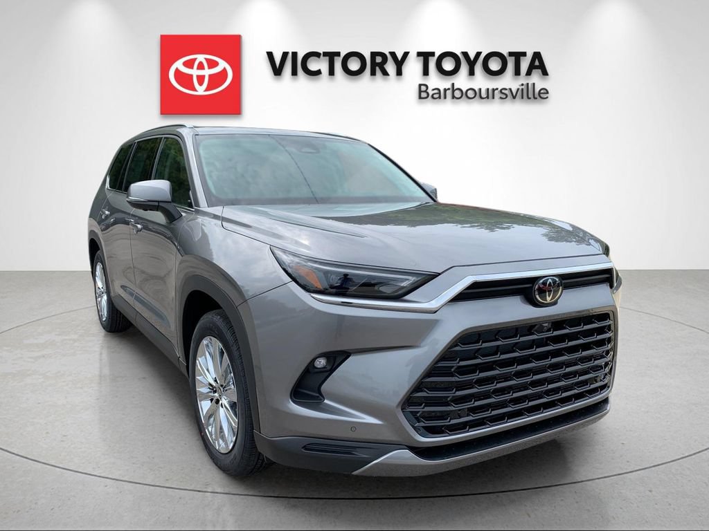 Used 2026 Toyota Grand Highlander AWD image 5