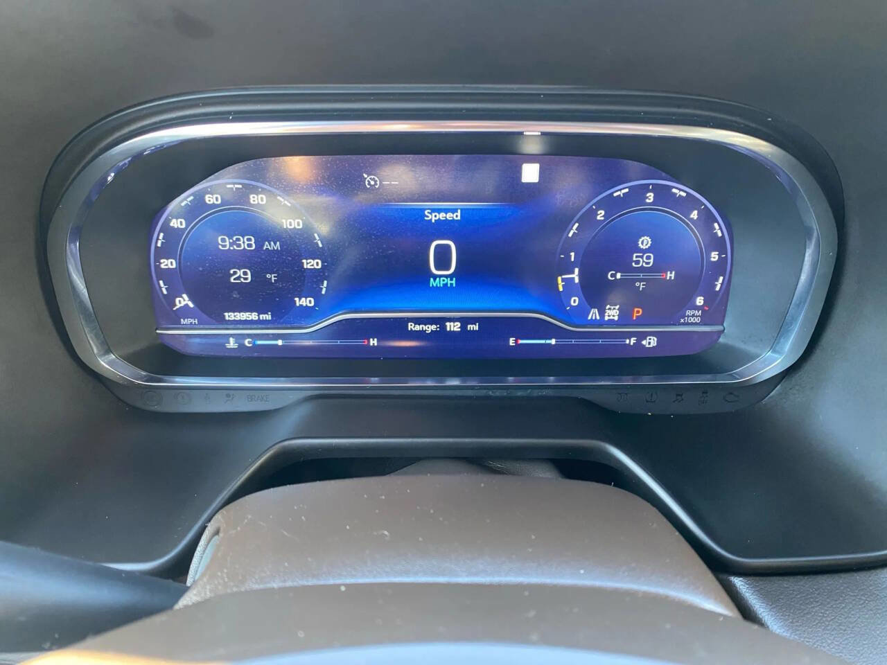 Used 2022 Chevrolet Suburban LT w/ LT Signature Plus Package image 13