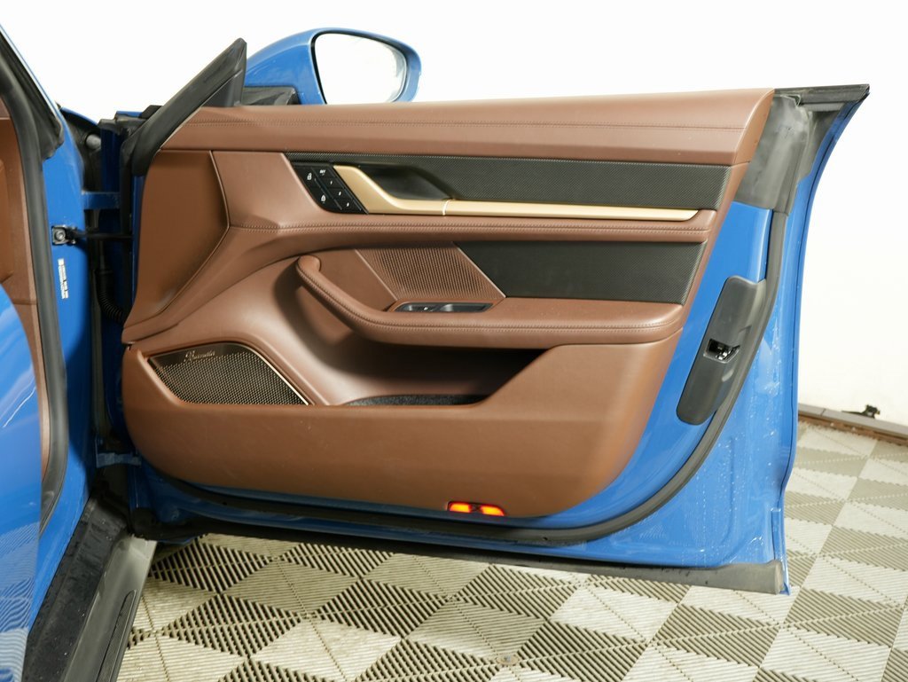 Certified 2024 Porsche Taycan Turbo S image 38