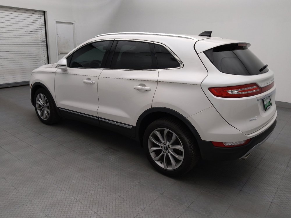 Used 2019 Lincoln MKC Select w/ Select Plus Package FWD image 3