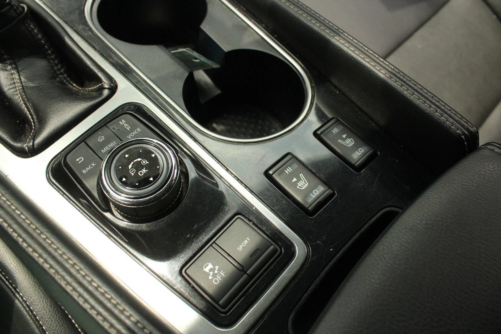 Used 2019 Nissan Maxima 3.5 SV w/ Floor Mat Group FWD image 31