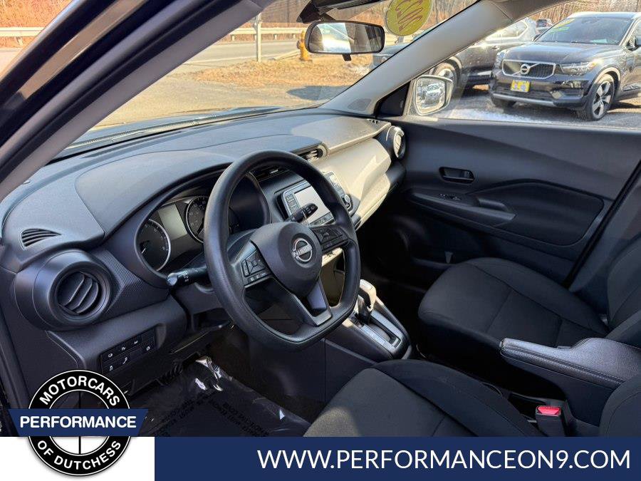 Used 2023 Nissan Kicks S FWD image 6