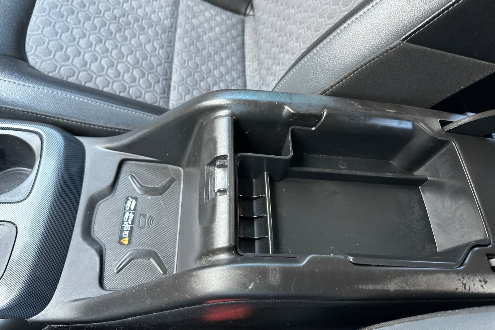 Used 2019 Chevrolet Colorado Z71 AWD/4WD image 31