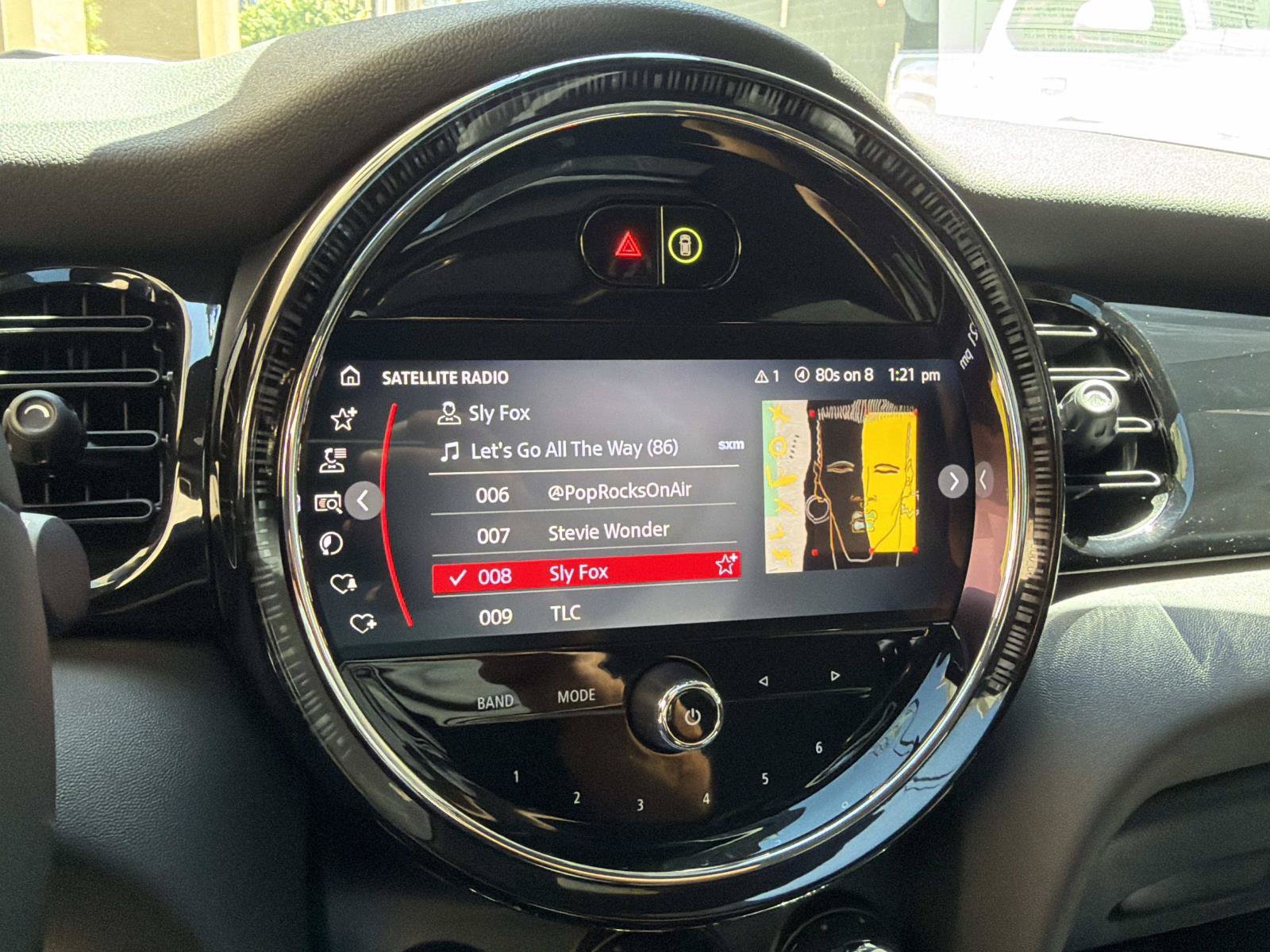 Certified 2023 MINI Cooper S FWD image 25