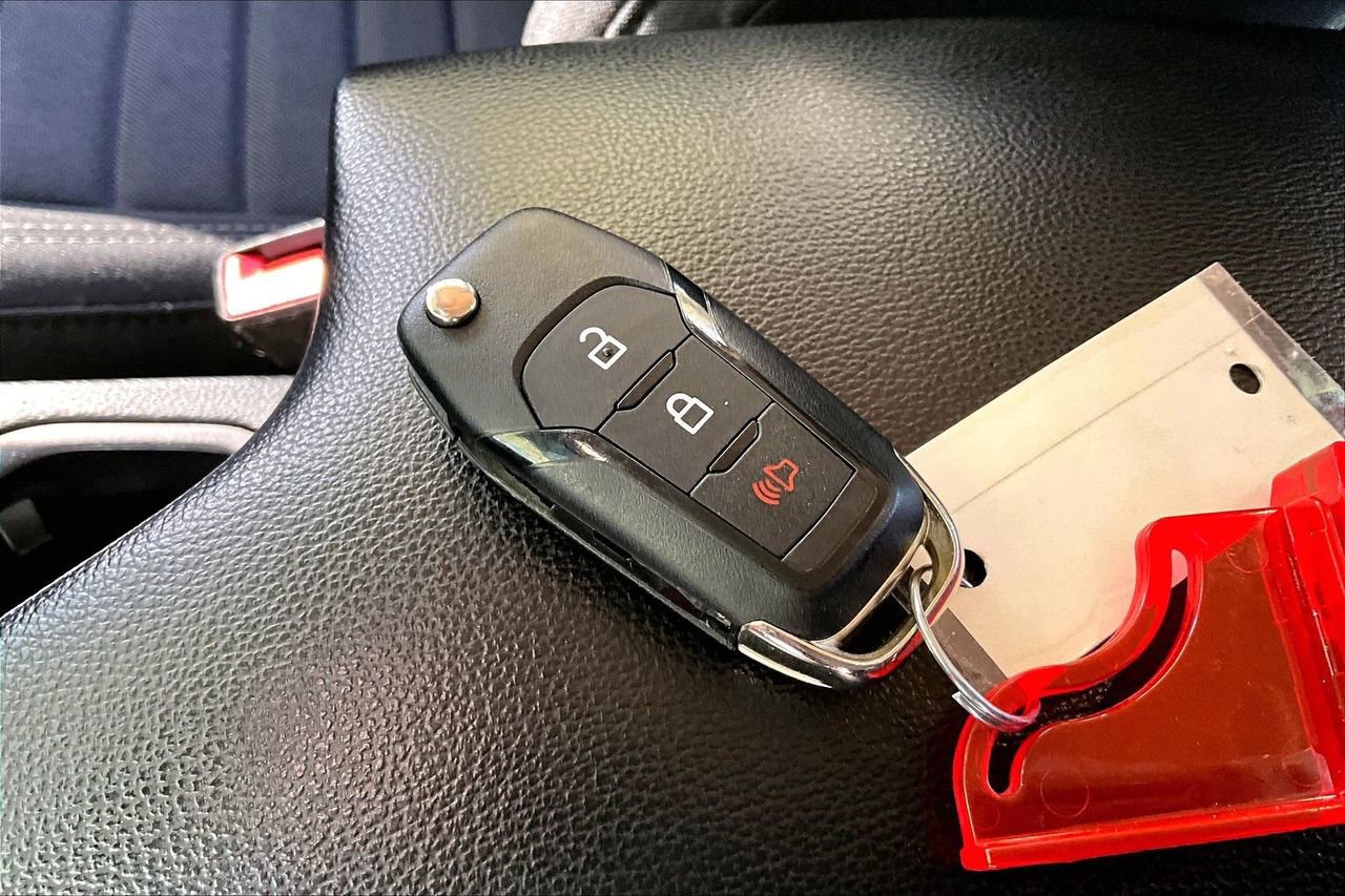 Used 2022 Ford Ranger XLT w/ Equipment Group 301A Mid image 31