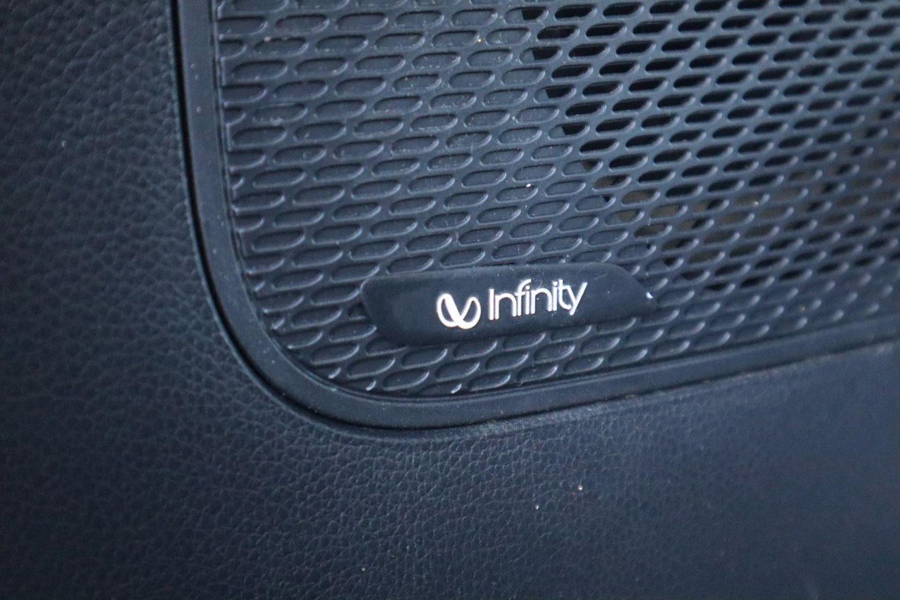 Used 2017 Hyundai Santa Fe AWD w/ SE Ultimate Tech Package 03 image 55