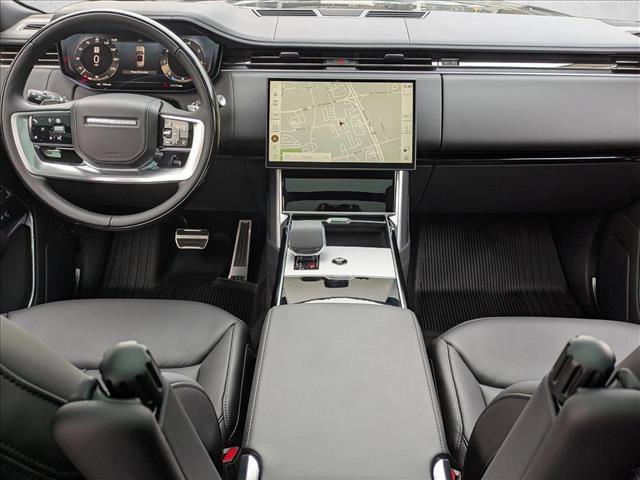 New 2025 Land Rover Range Rover SE image 16