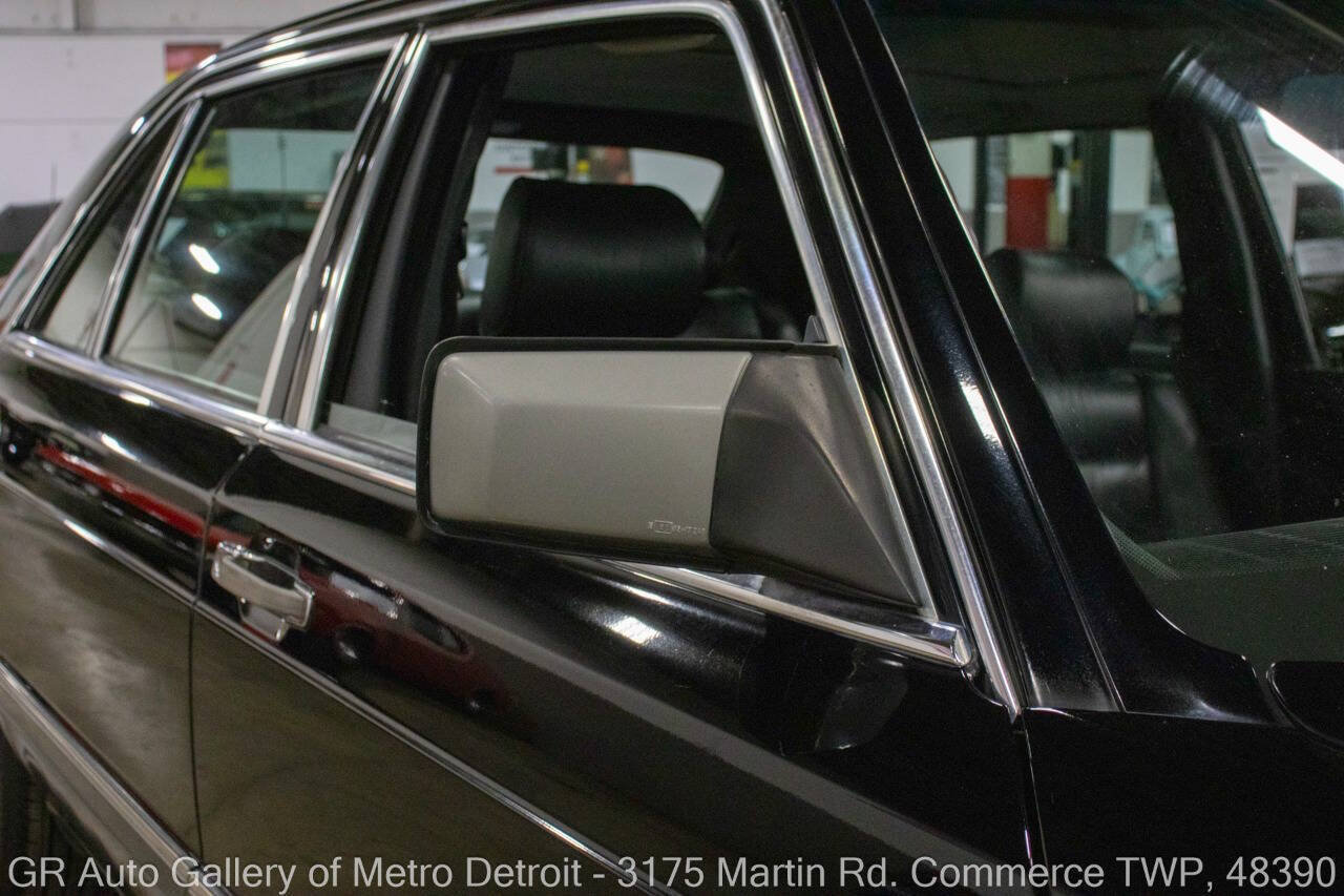 Used 1989 Mercedes-Benz 560 SEL image 36