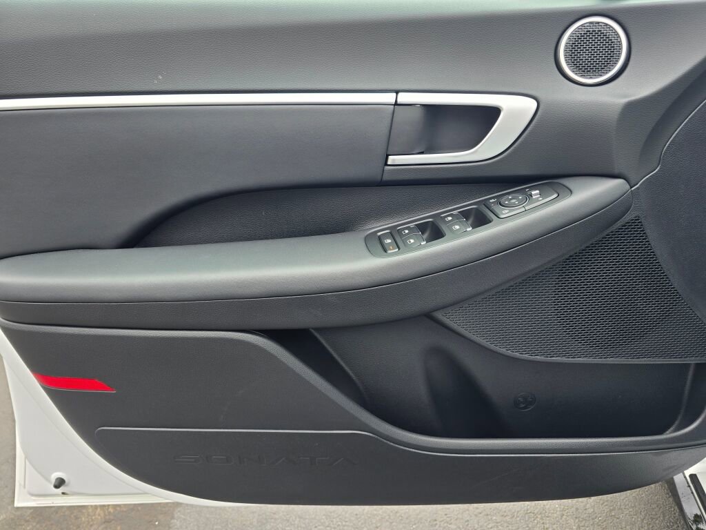 New 2025 Hyundai Sonata SEL image 28