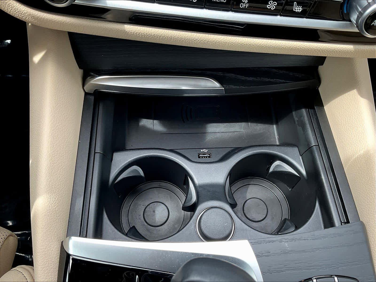 Used 2022 BMW 530e w/ Convenience Package RWD image 18