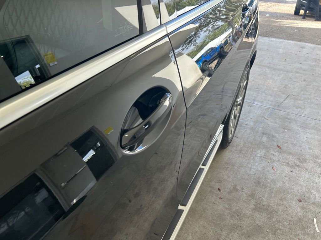 Used 2025 BMW X7 xDrive40i image 16