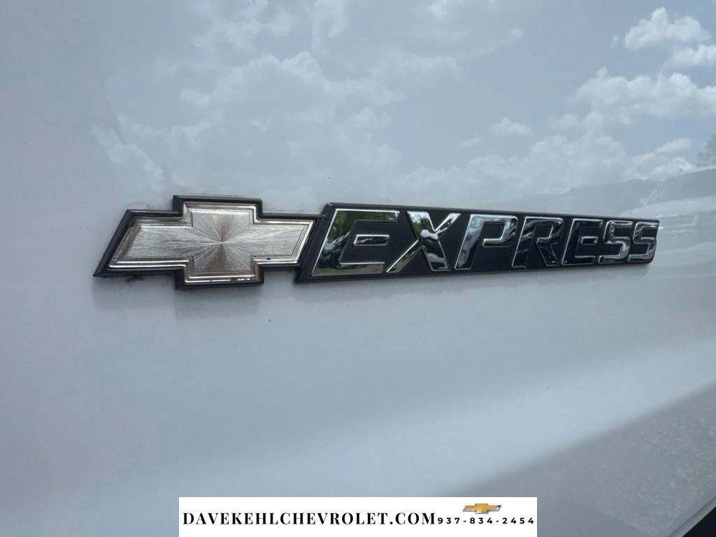 Used 2019 Chevrolet Express 2500 w/ Driver Convenience Package RWD image 40