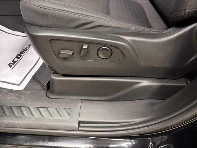 Used 2024 Chevrolet Suburban LS w/ Driver Alert Package image 11