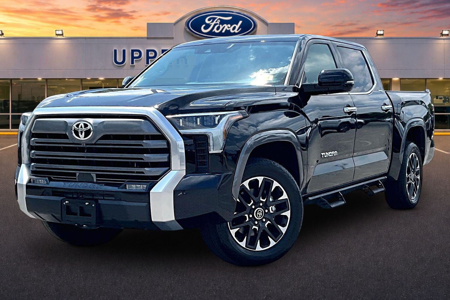 Used 2023 Toyota Tundra Limited AWD/4WD image 12