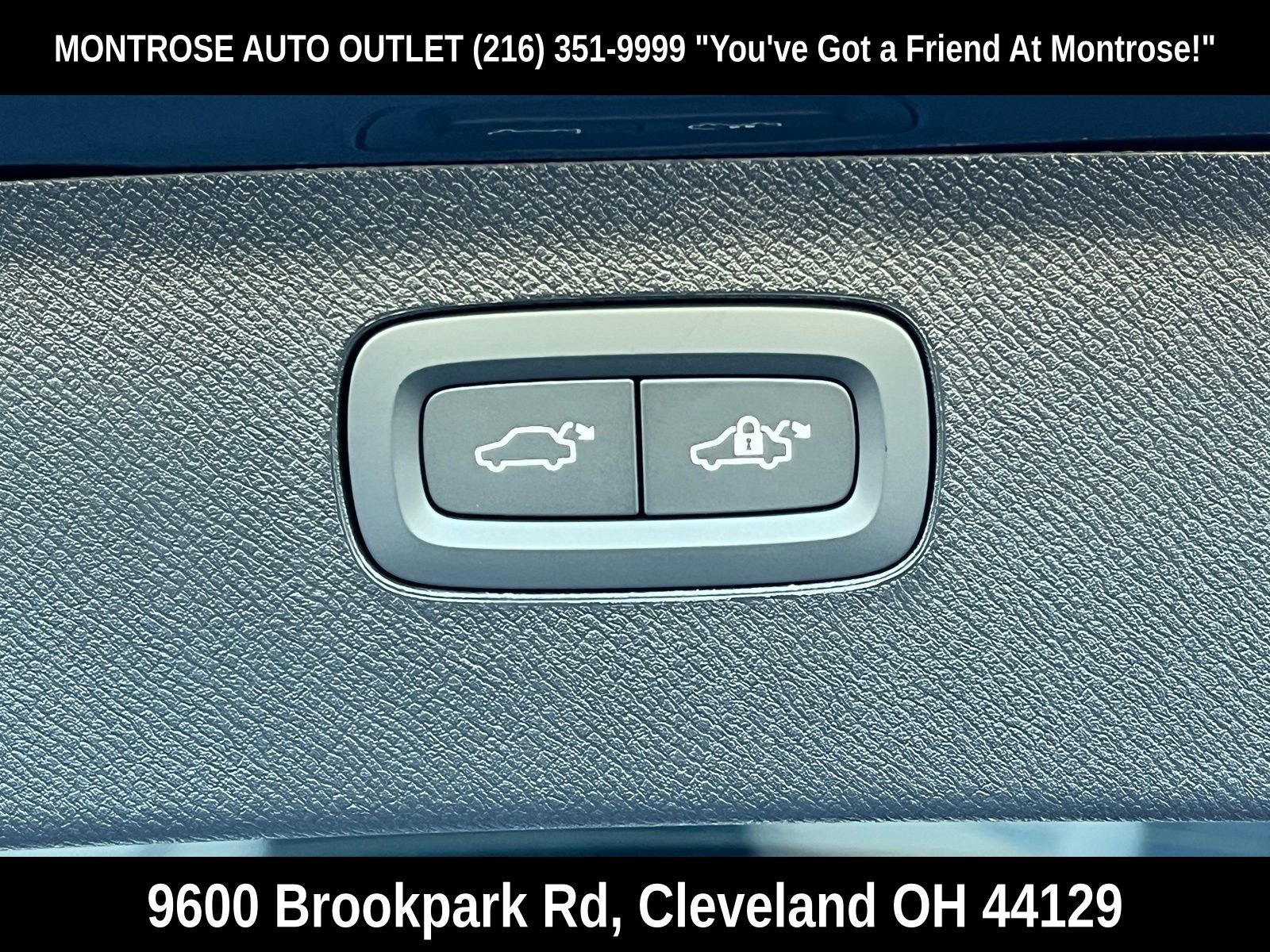 New 2026 Volvo XC90 B6 Ultra w/ Protection Package Premier image 21