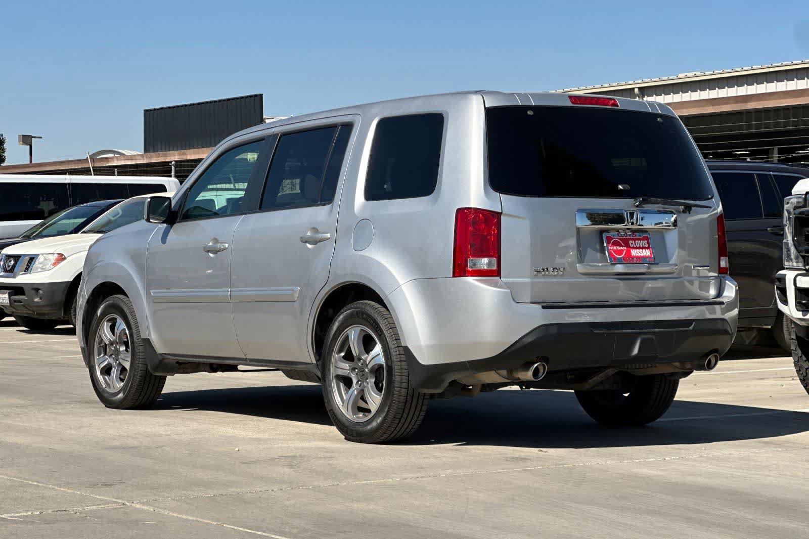 Used 2015 Honda Pilot SE image 7