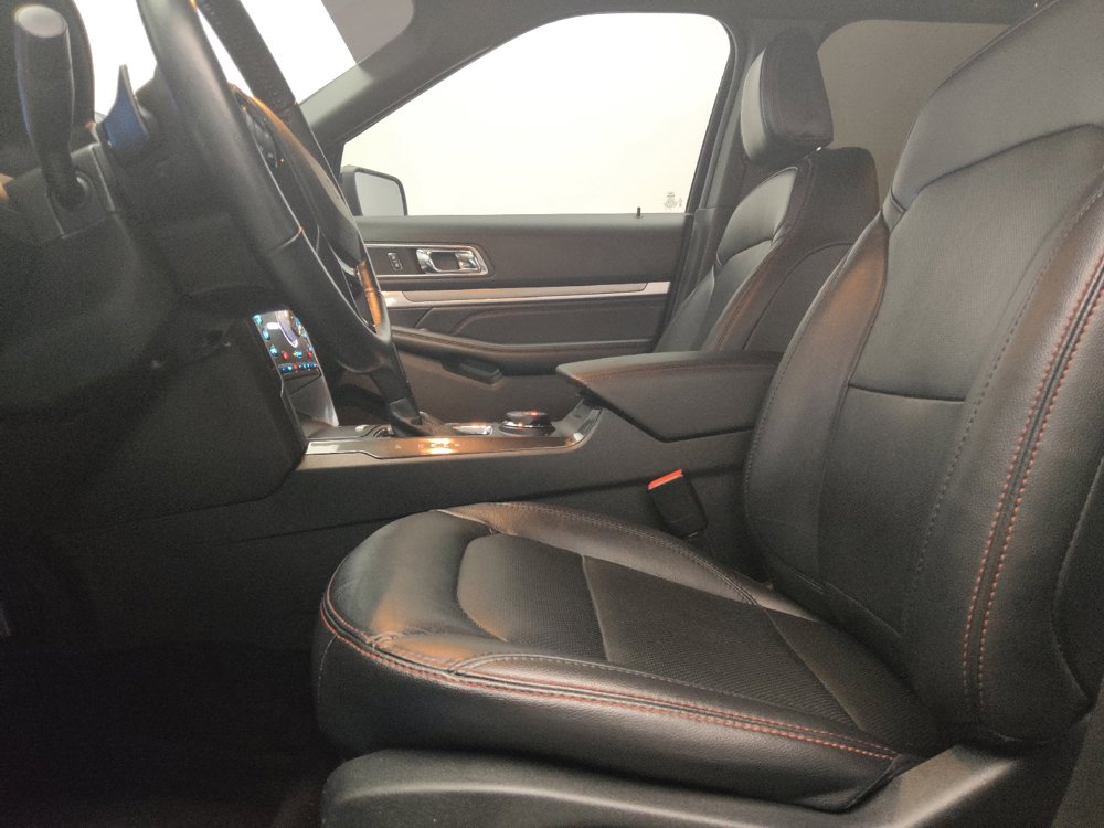 Used 2019 Ford Explorer Sport AWD/4WD image 17