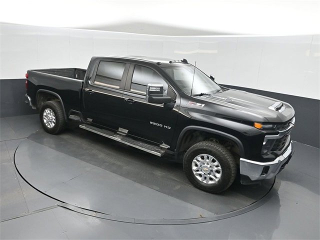 Used 2024 Chevrolet Silverado 2500 LT image 35