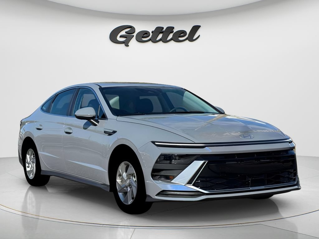 New 2026 Hyundai Sonata SE FWD image 4