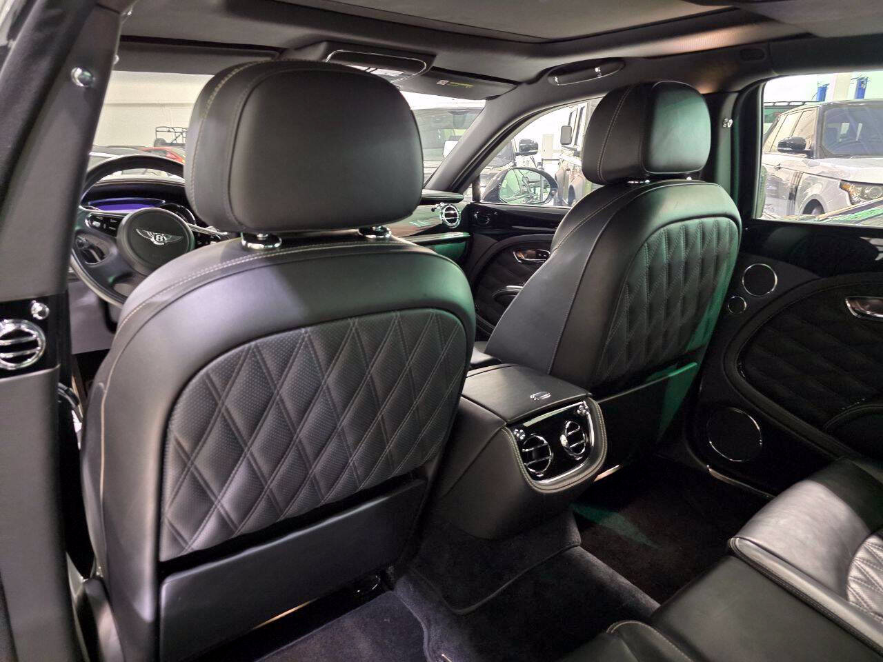 Used 2017 Bentley Mulsanne RWD image 42
