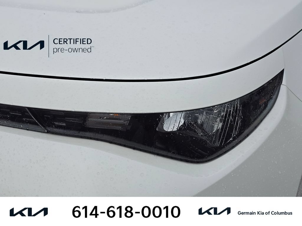 Certified 2025 Kia Soul LX w/ LX Technology Package FWD image 14
