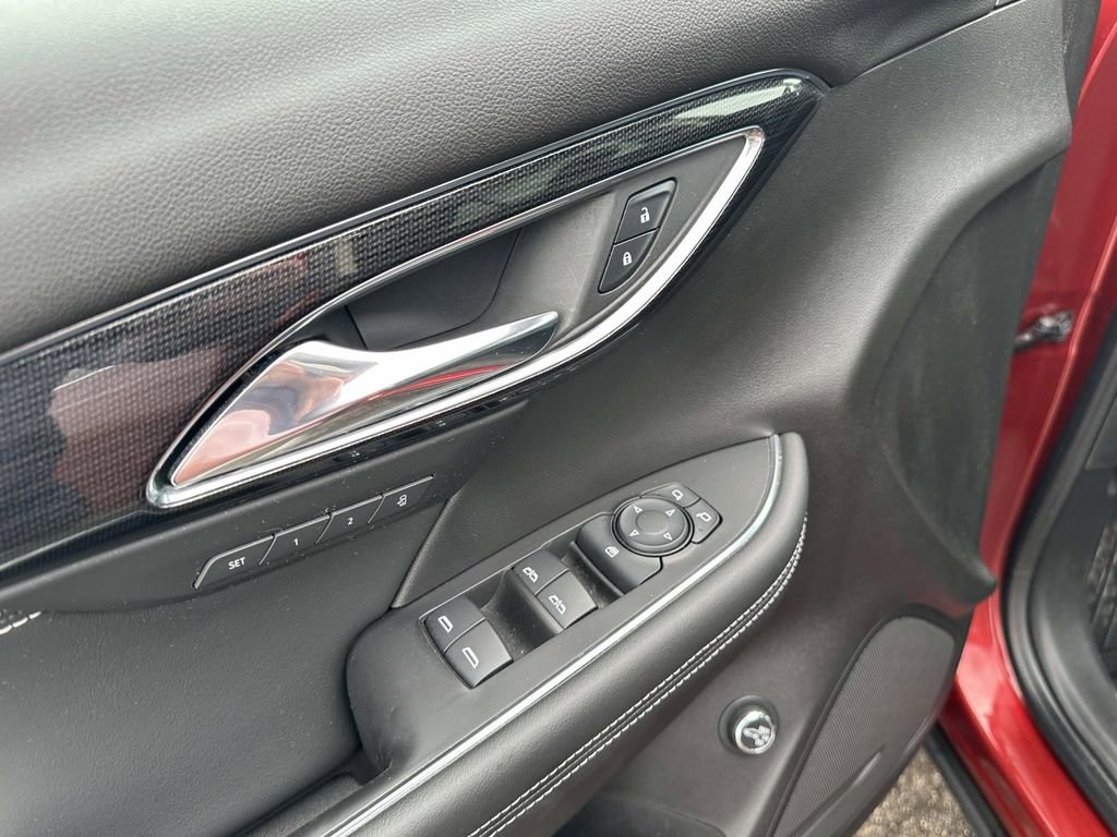 Certified 2023 Buick Envision Essence image 18