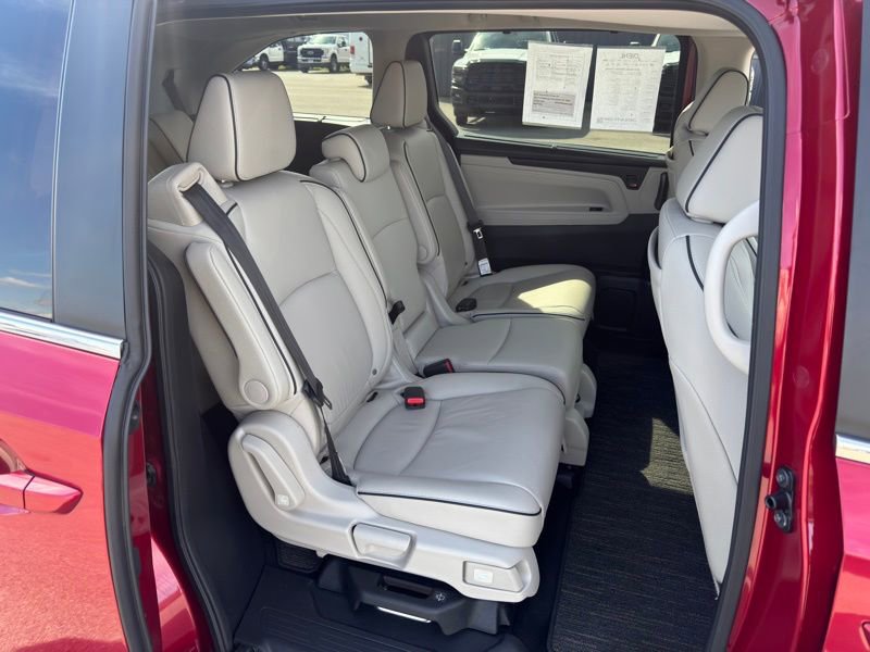 Used 2025 Honda Odyssey Touring image 33
