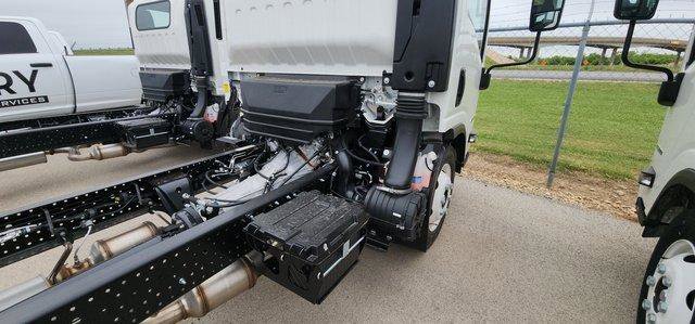 New 2024 Chevrolet Low Cab Forward image 5