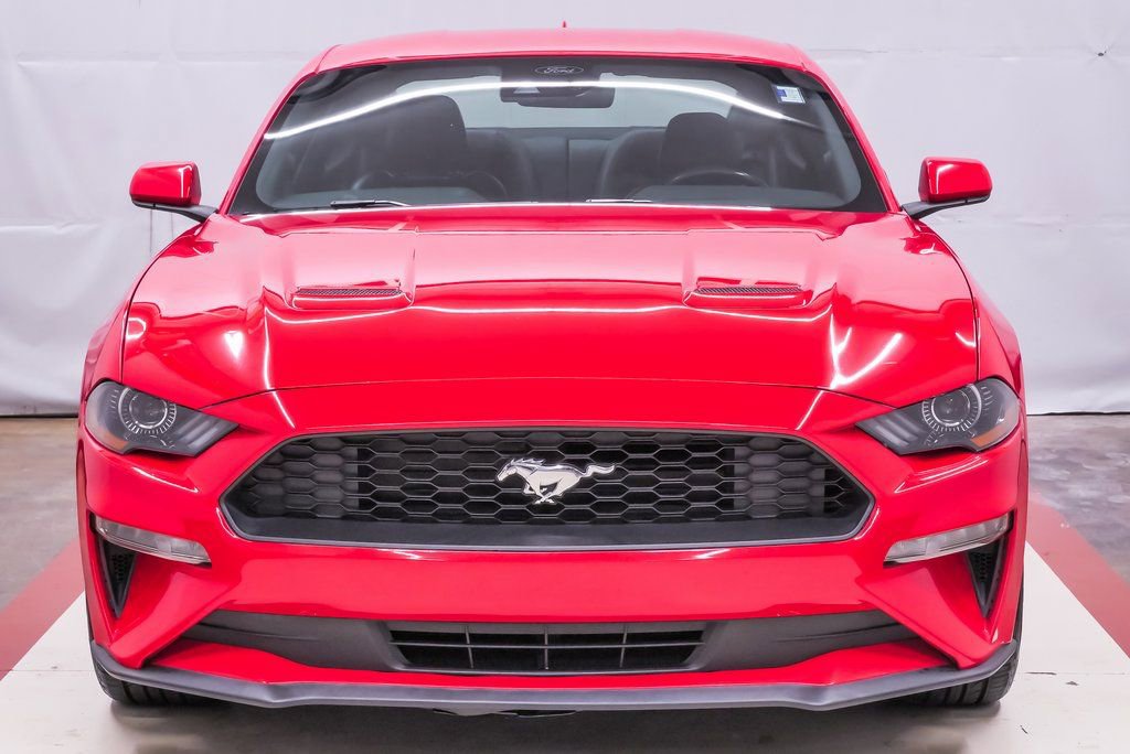 Used 2023 Ford Mustang Premium image 4