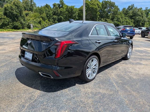 Used 2024 Cadillac CT4 Premium Luxury RWD image 4