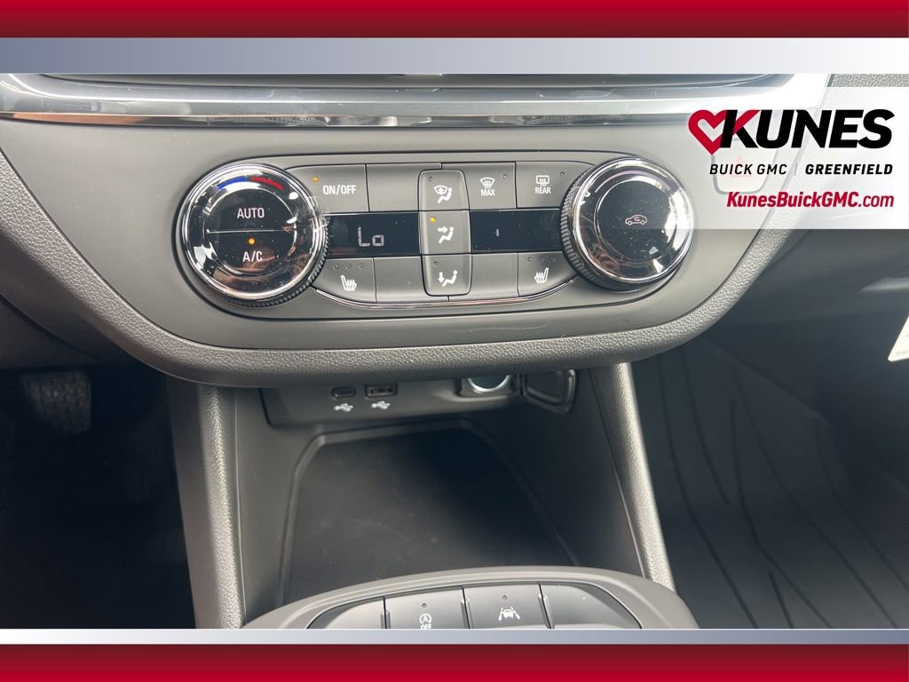 New 2026 Buick Envista Sport Touring w/ Convenience I Package FWD image 30